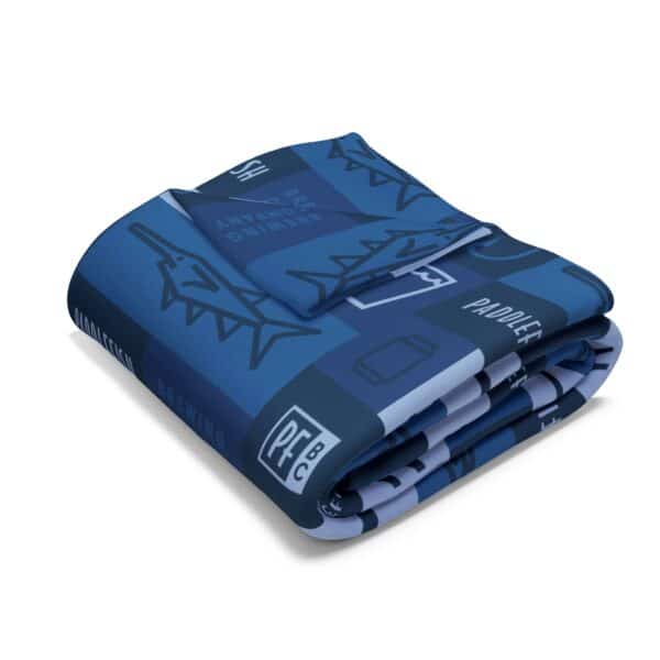 Paddlefish Brewing Fleece Blanket - Image 3